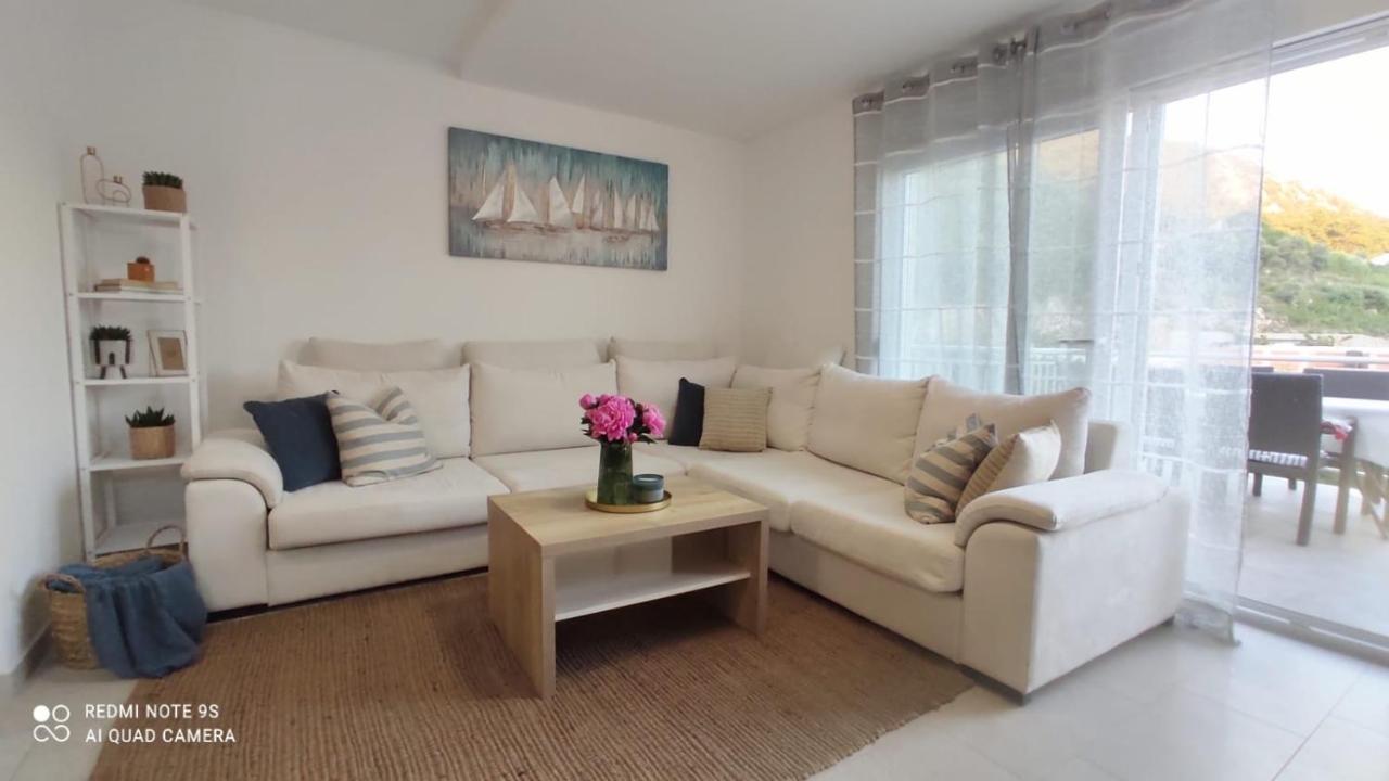 Apartment Frana Delux Kremena Bagian luar foto